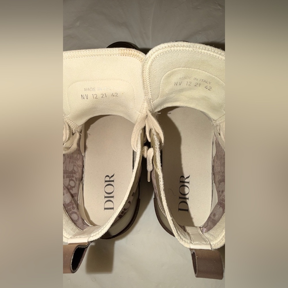 Dior B23 Oblique High-Top Sneakers – Brown/Beige Monogram - Picture 8 of 14